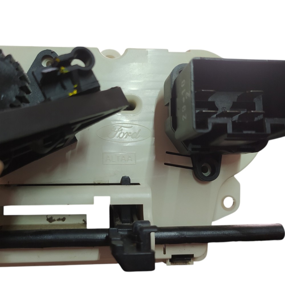 Comando Ar Condicionado Ford Fiesta 2010 2011 V147 10