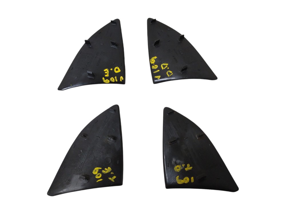 Capas Das Maçanetas Internas Gm Onix 1.0 2015 V109 Kit 4