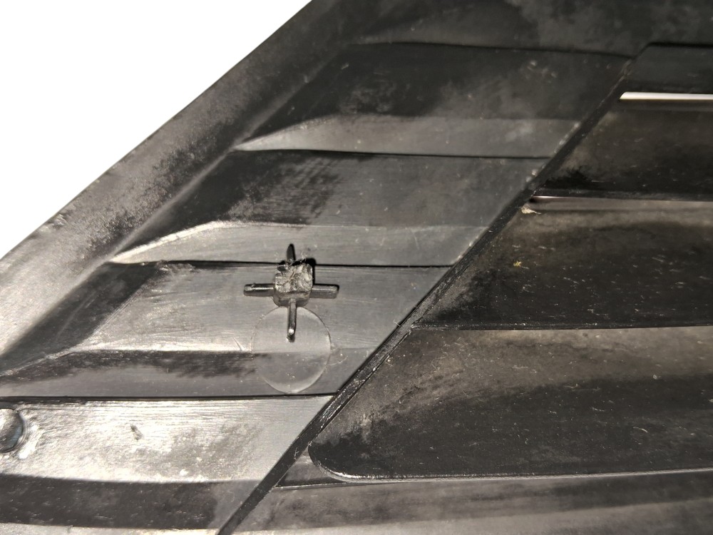 Grade Ventilação Esquerda Gm Monza 1985 V149 9