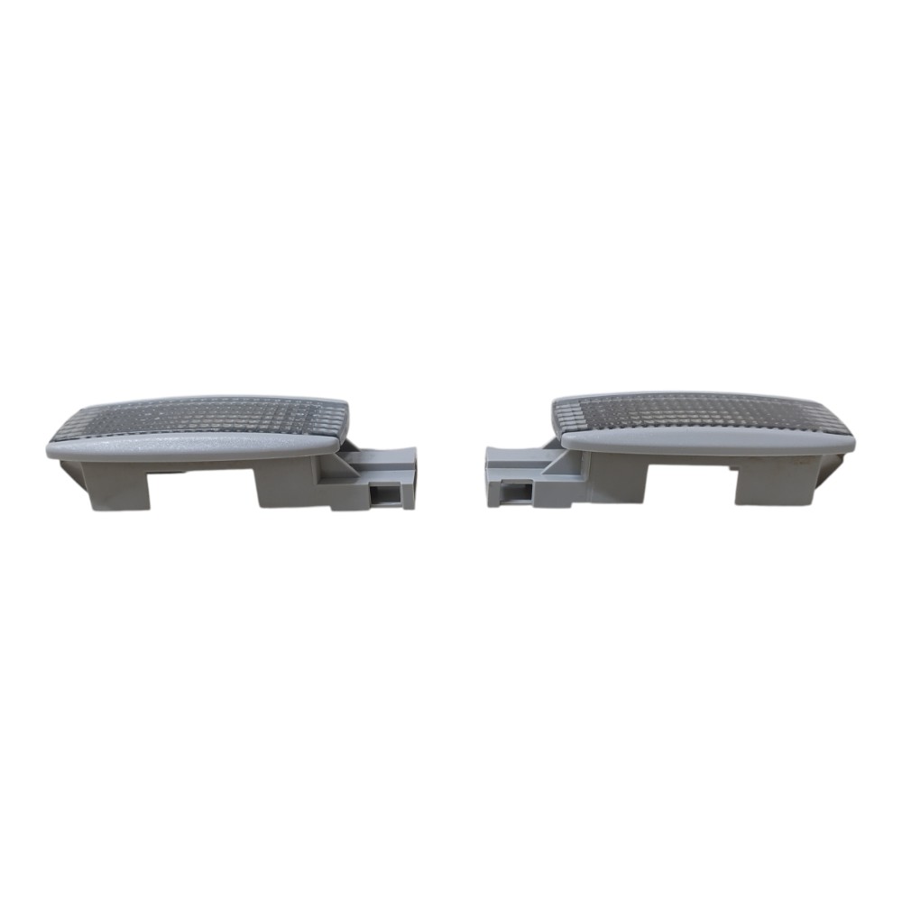 Luz Cortesia Dianteira Vw Fox 2013 V157 3