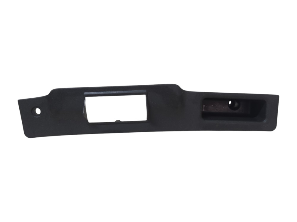 Acabamento Moldura Fechadura Porta Malas Vectra Gt 2008 V108