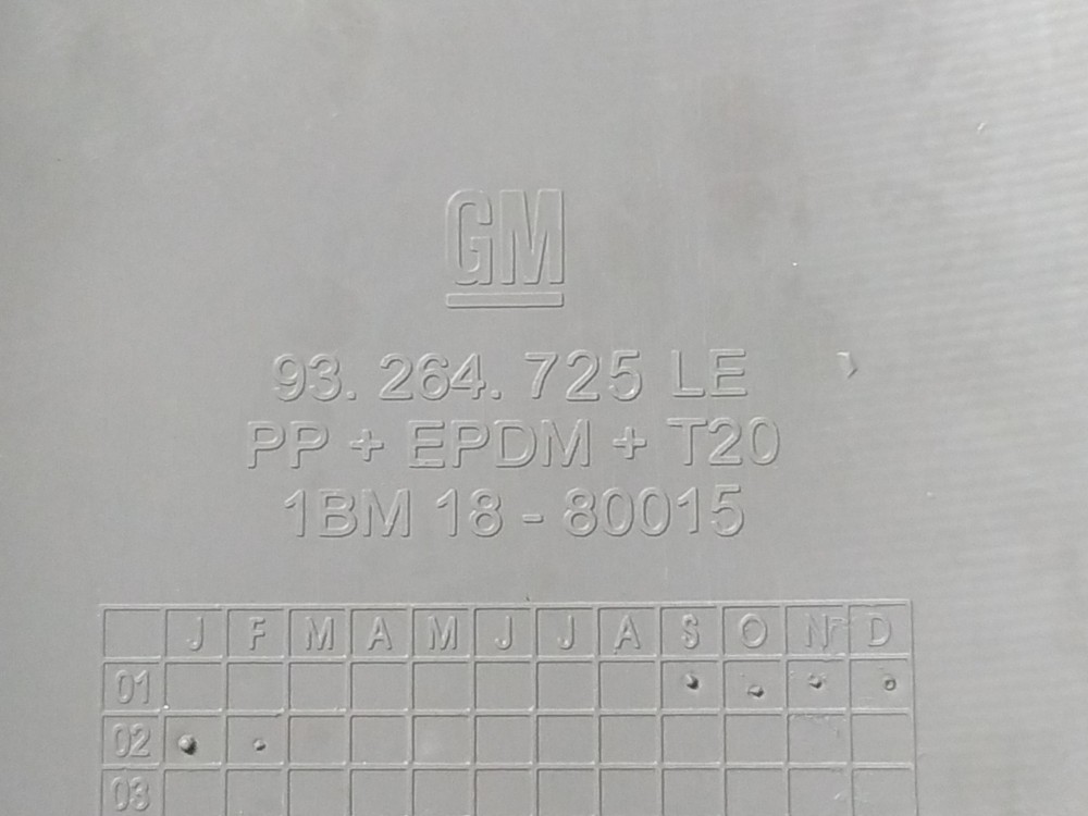Par Acabamento Coluna Central Gm Corsa Montana 1.8 2002 V122 5