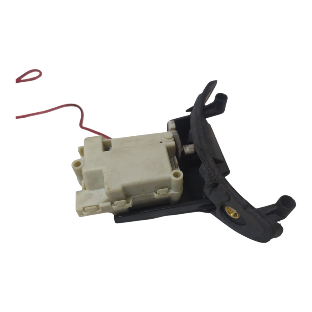 Trava Portinhola Tanque Combustível Fiat Stilo 2011 V136 2