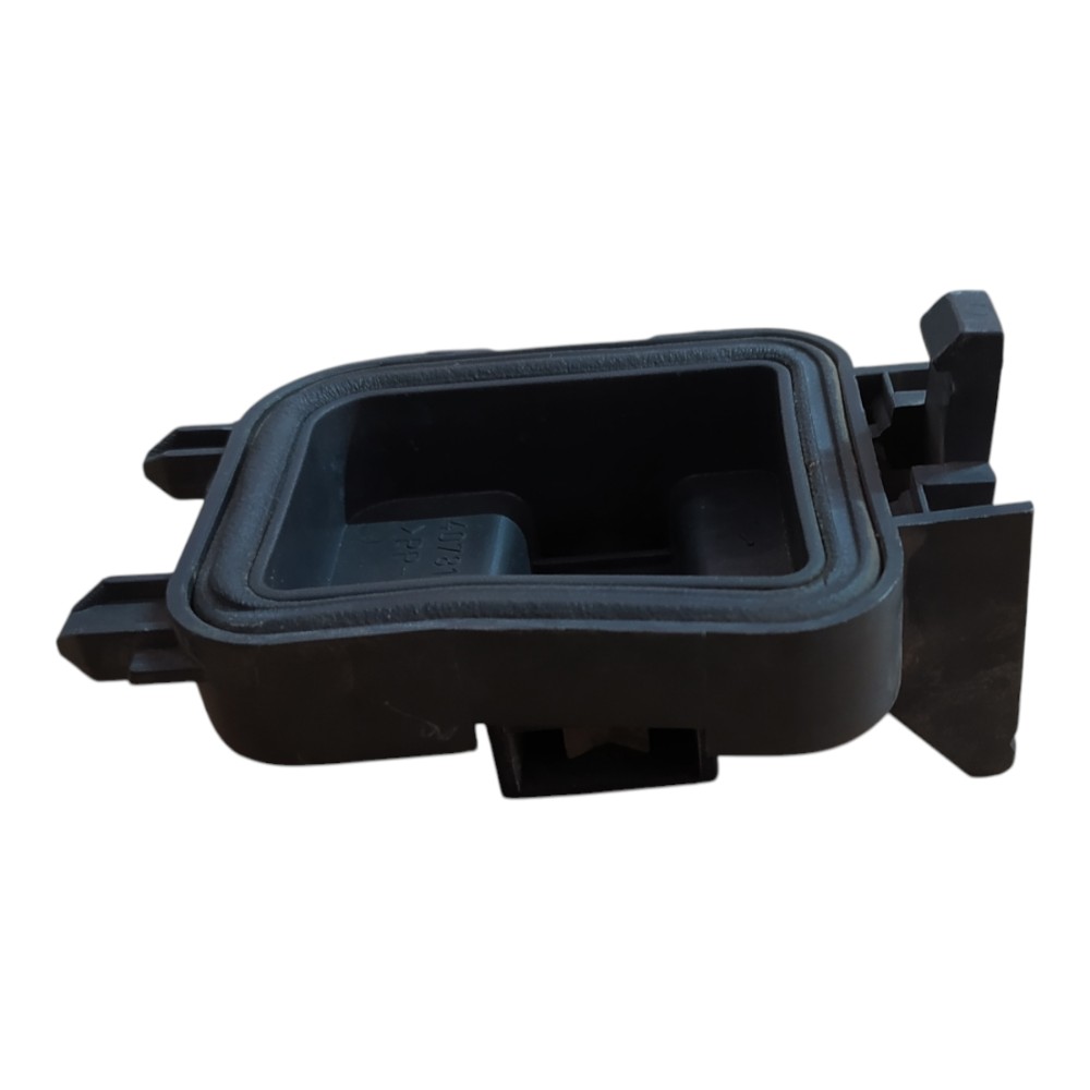 Tampa Vedação Farol Direito Fiat Stilo 2011 V136 4