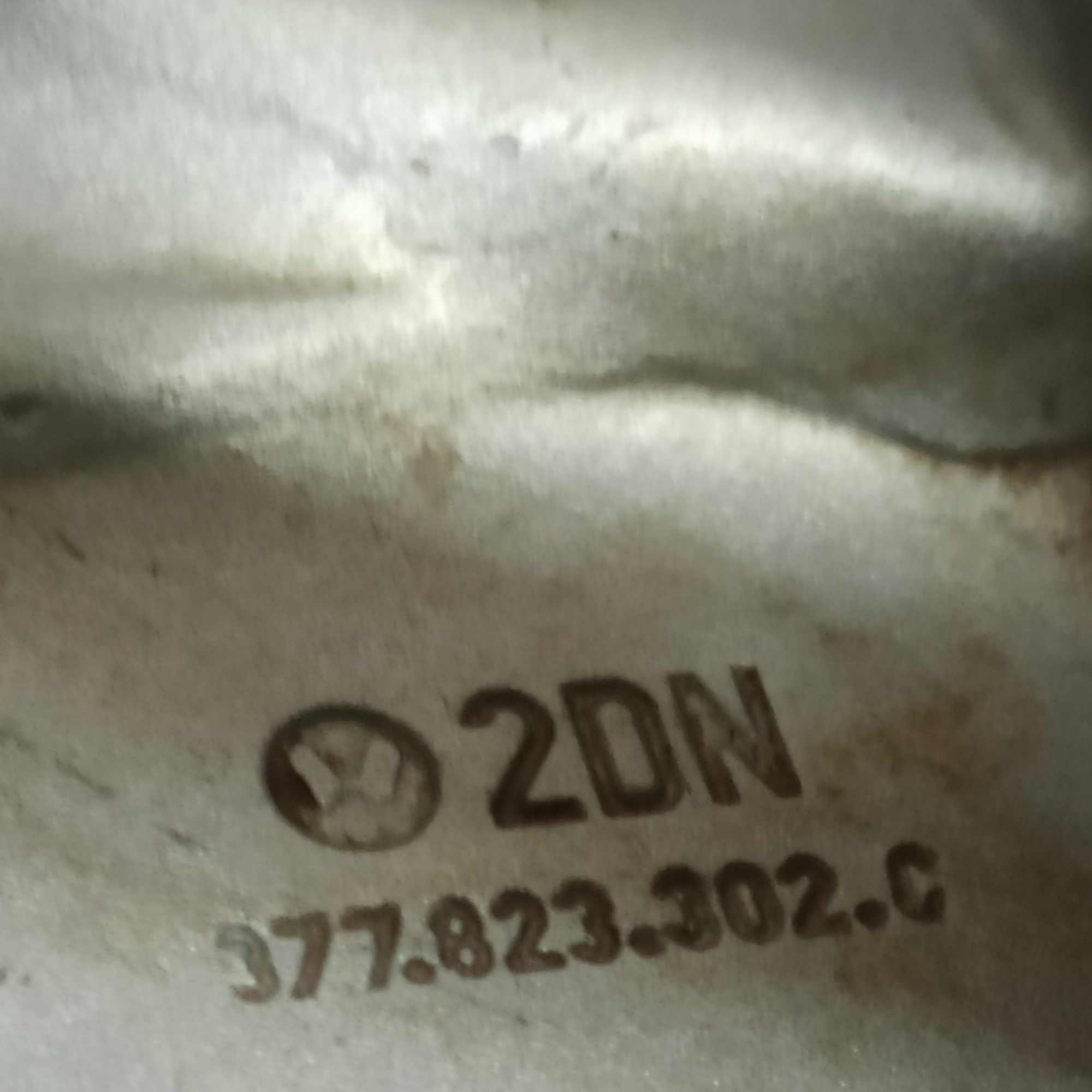 Dobradiça Direita Capô Volkswagen Gol Saveiro 1999 A 2014 7