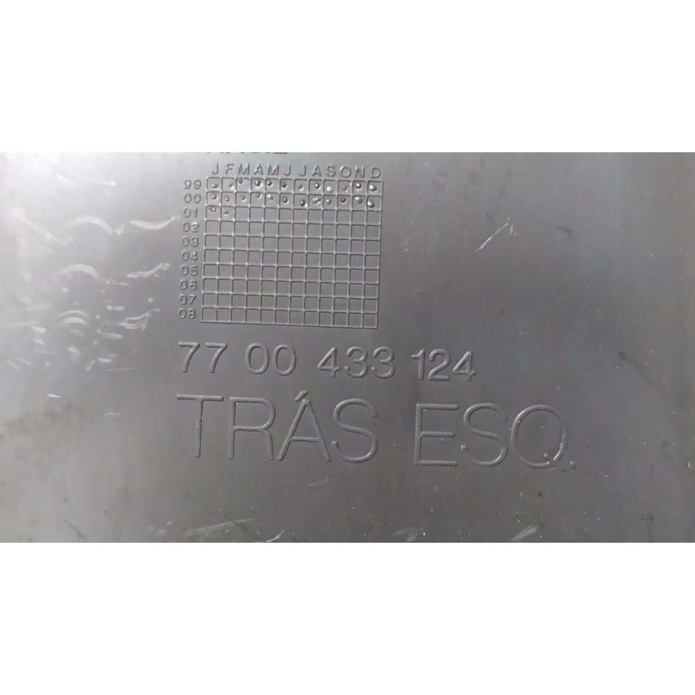 Parabarro Traseiro Esquerdo Renault Clio Hatch 2001 V131 6