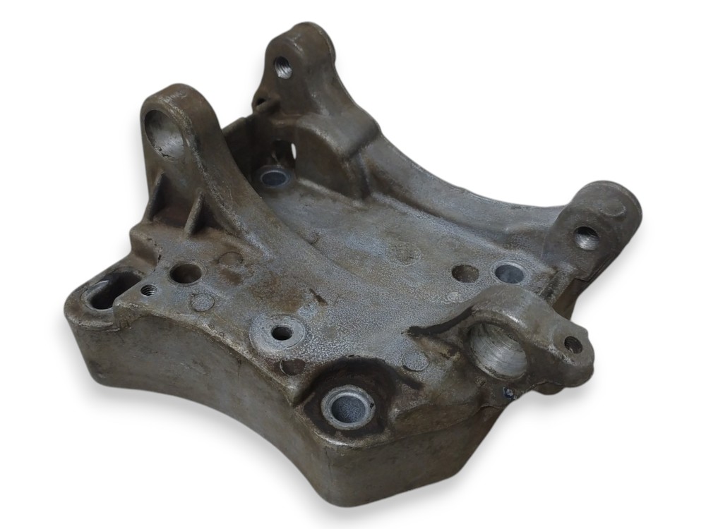 Suporte Do Alternador Citroen C3 1.4 2008 V107