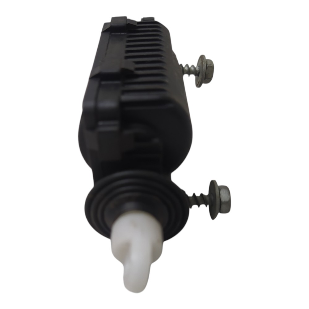 Motor Elétrico Fechadura Porta Malas Gm Onix 2014 1.4 V140 2