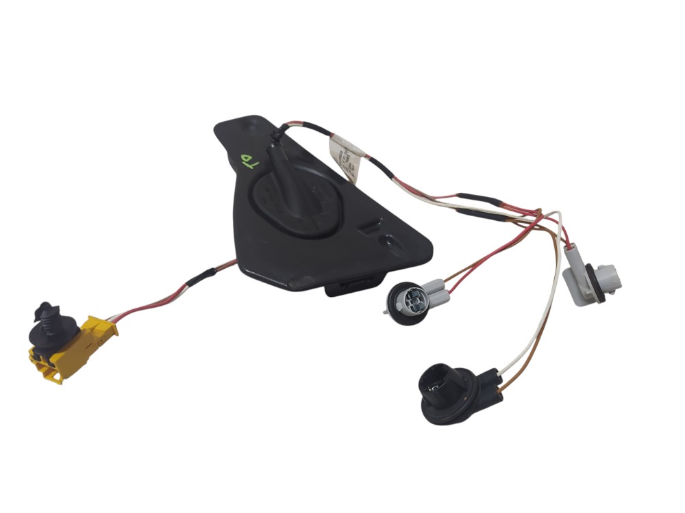 Chicote E Soquete Lanterna Direita Fiat Argo 1.0 2022 V139 4
