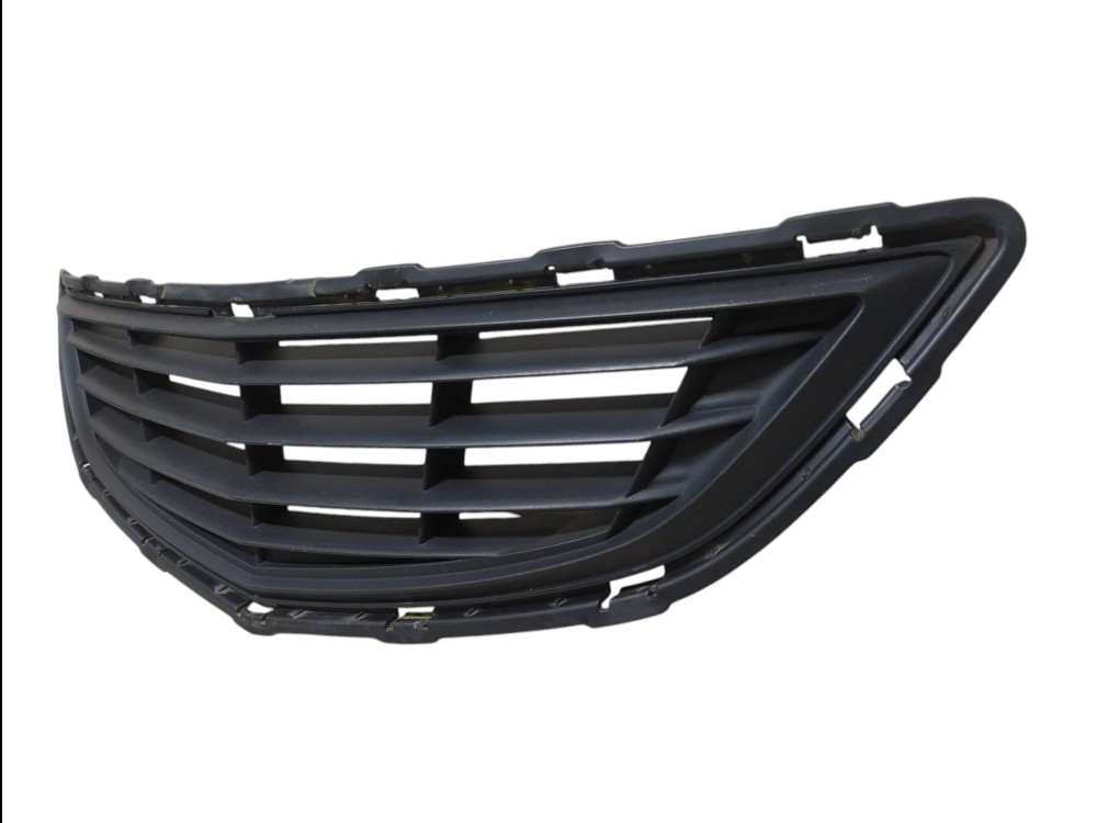 Grade Inferior Parachoque Chevrolet Onix Joy 2015 V109 2