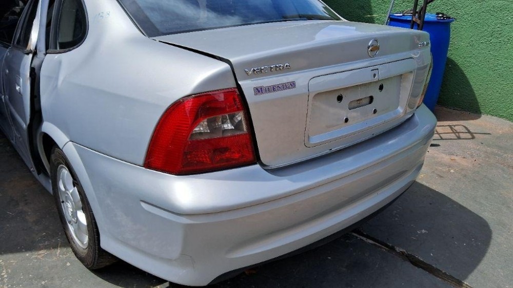 Vidro Vigia Traseiro Chevrolet Vectra Millenium 2001 V138 2