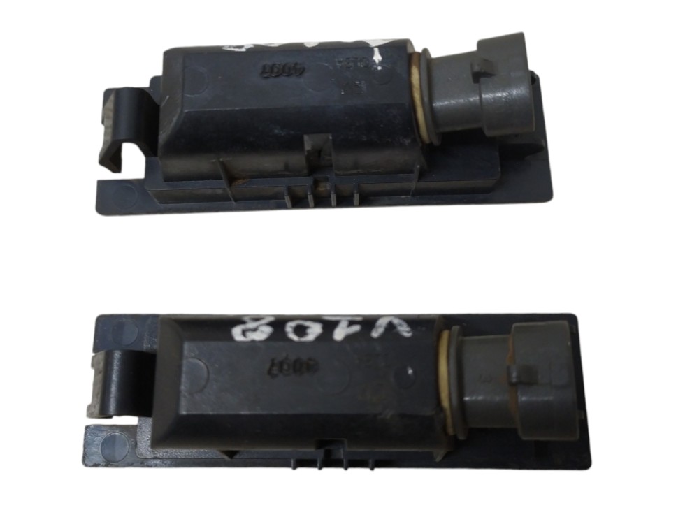 Lanterna Luz De Placa Gm Vectra Gt 2008 V108 Par 4