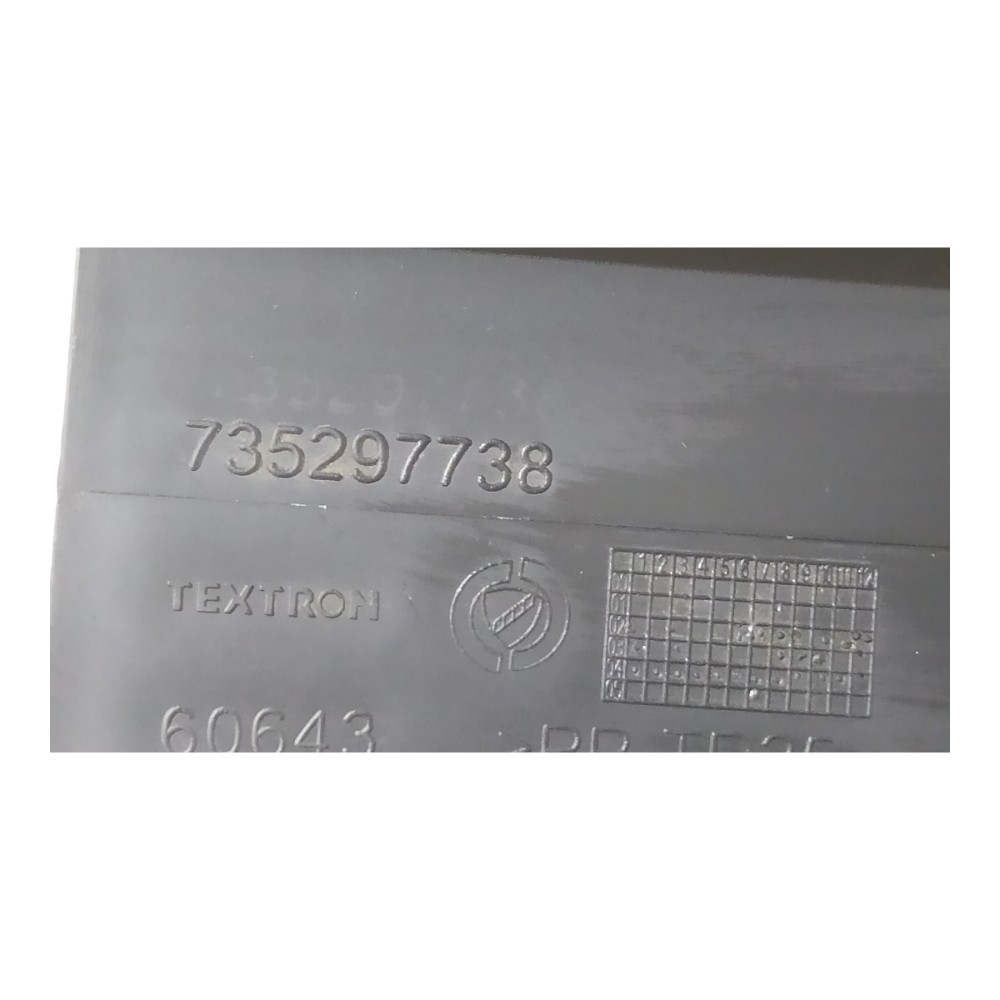 Moldura Lateral Caixa Fusível Fiat Stilo 1.8 2011 V136 10