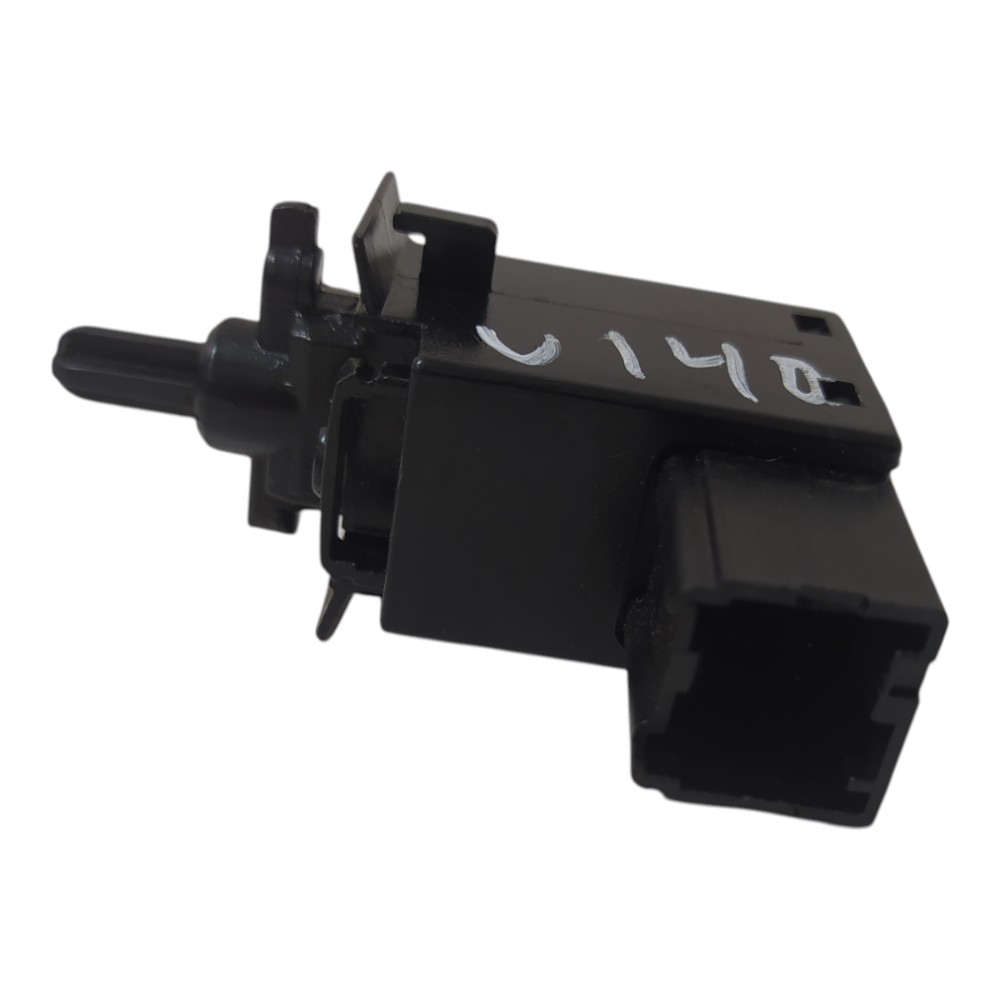Sensor Pedal Embreagem Chevrolet Onix Mt Ltz  2014 1.4 V140 2