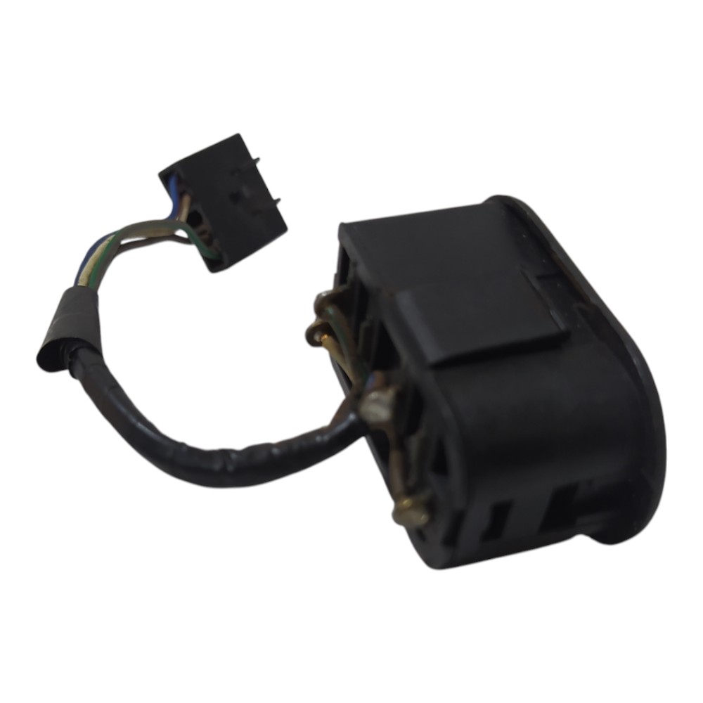 Botão Vidro Elétrico Traseiro Direito Gm Vectra 2001 V138