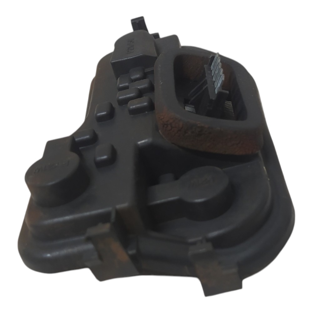 Circuito soquete lanterna esquerda ford ecosport 2004 v172 5