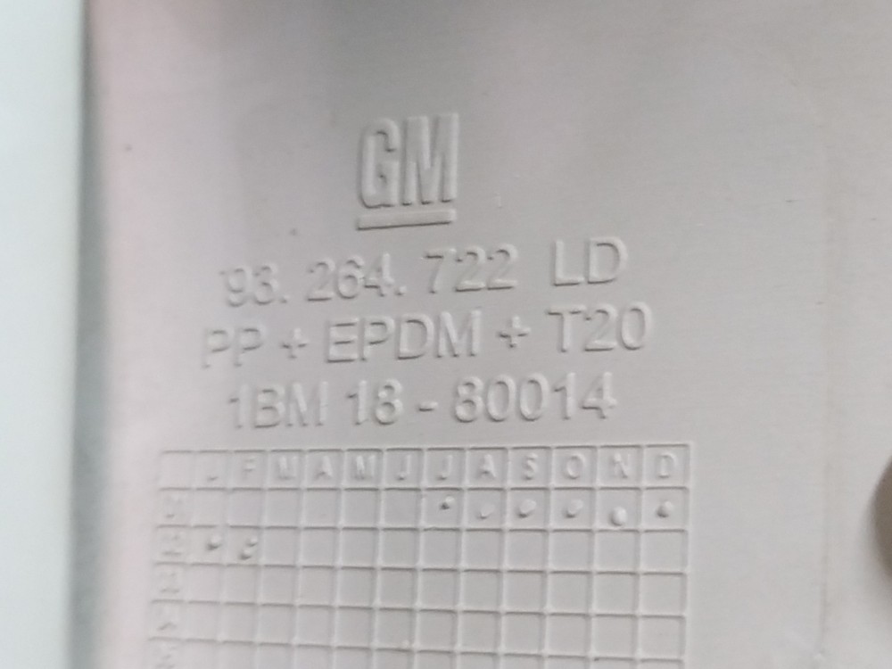 Par Acabamento Da Coluna Central Gm Corsa Montana 2002 V122 6