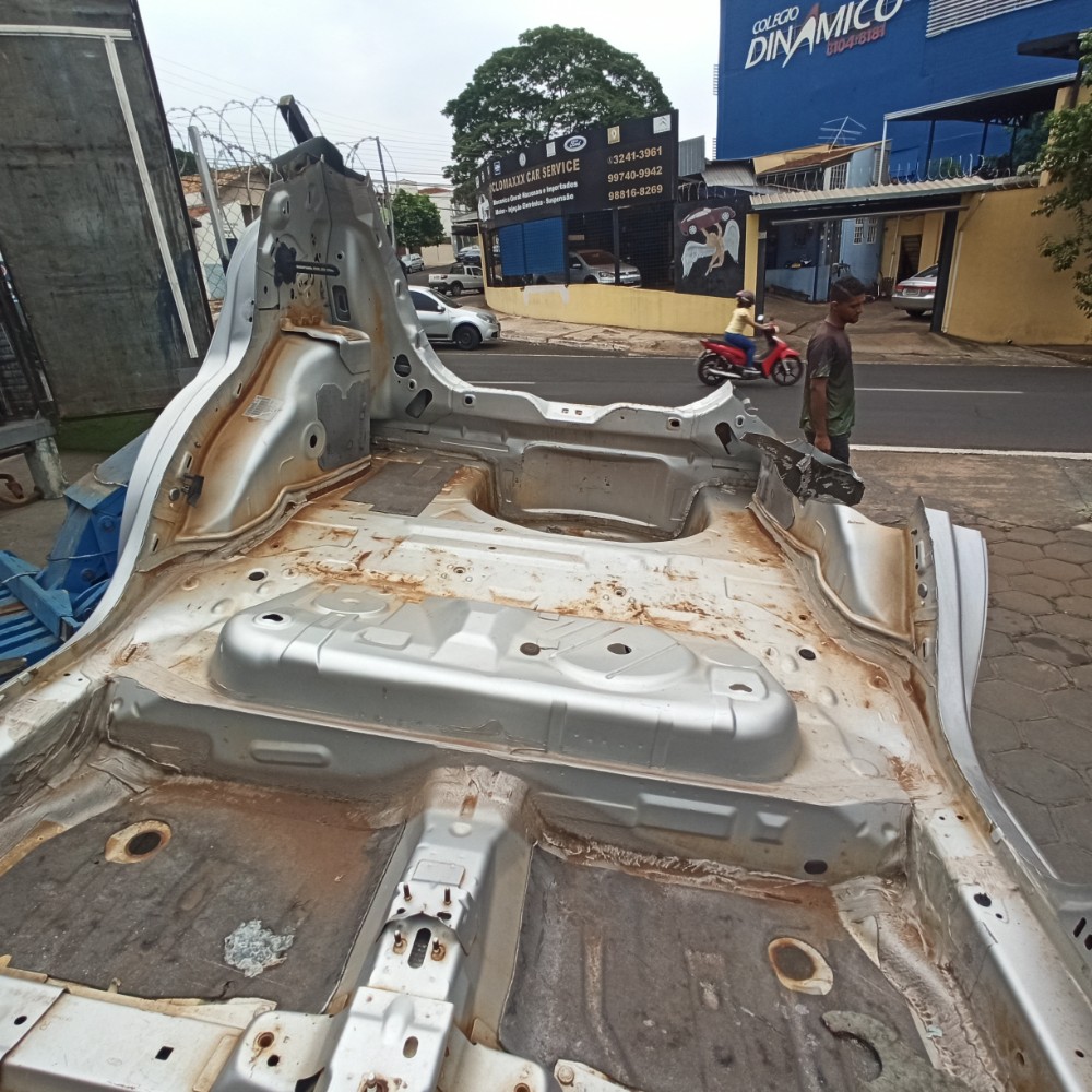 Lateria Ford Ka 2013 em diante 7