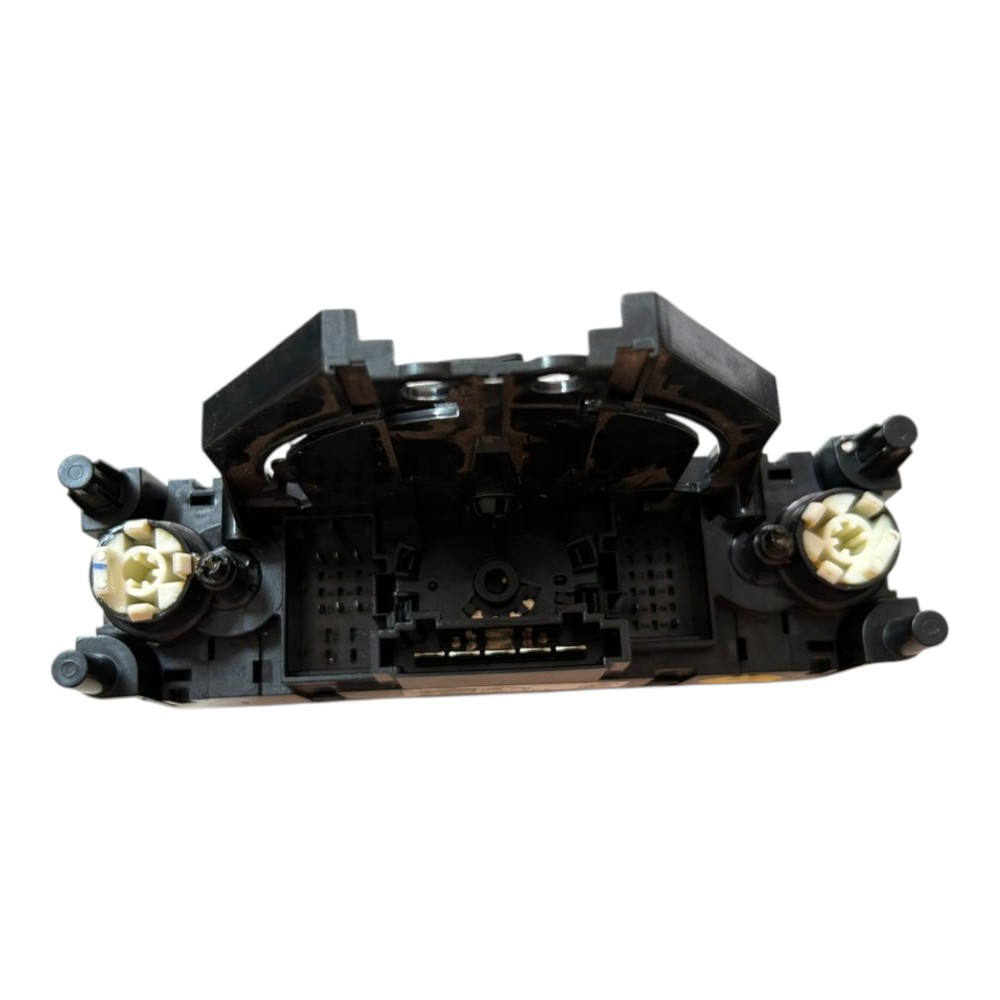 Comando Ar Condicionado Vw Up Tsi 2019 V144 8