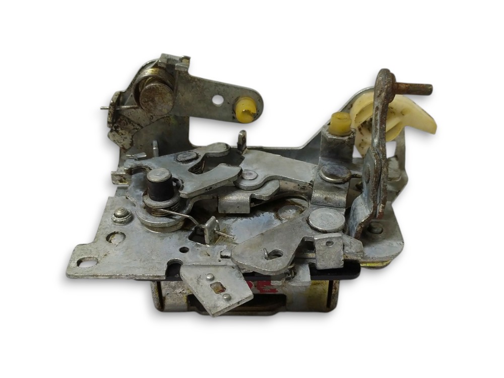 Fechadura Porta Dianteira Esquerda Vw Gol 1.6 1996 V132