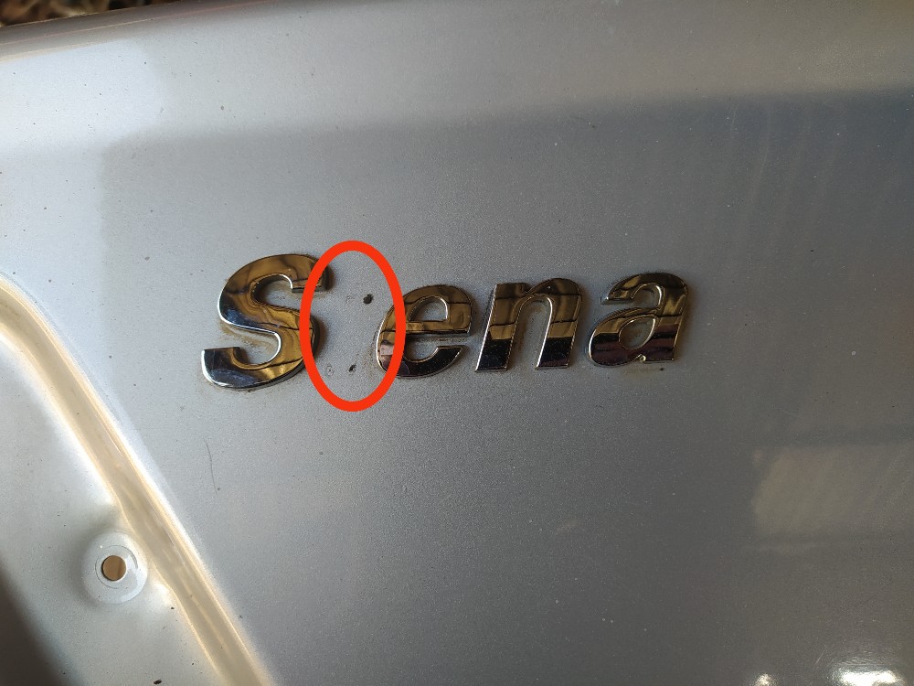 Tampa Traseira Porta Malas Fiat Siena 2008 V104 Prateado 7