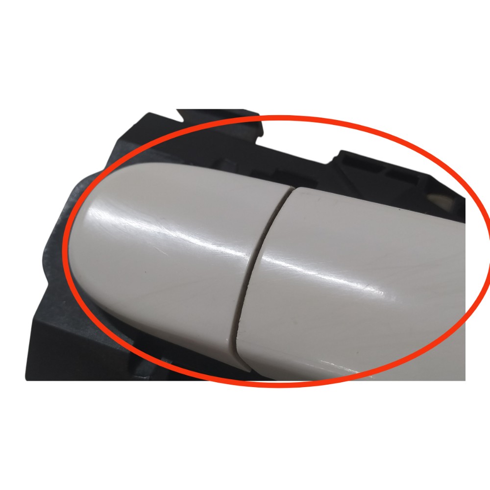 Maçaneta Externa Traseira Esquerda Vw Up Tsi Turbo 2019 V144 – Traseira 6
