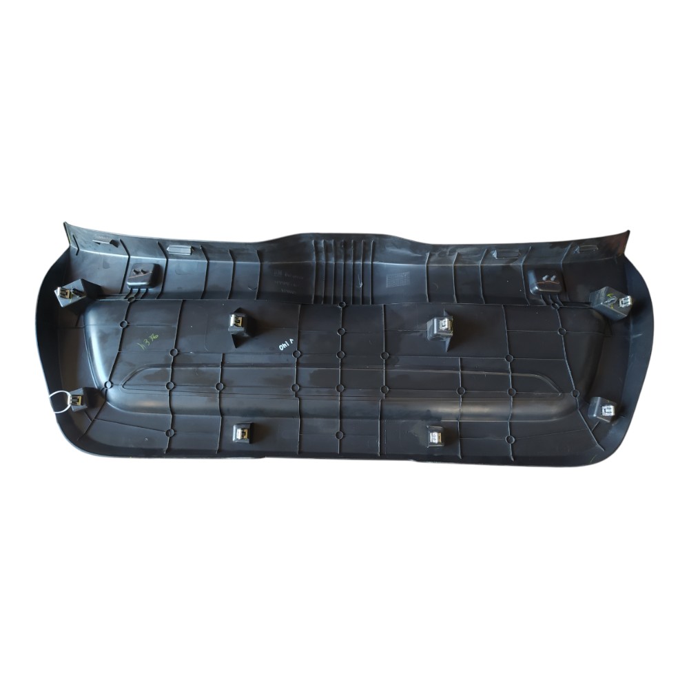 Acabamento Interno Tampa Traseira Chevrolet Onix 2014 V140 5