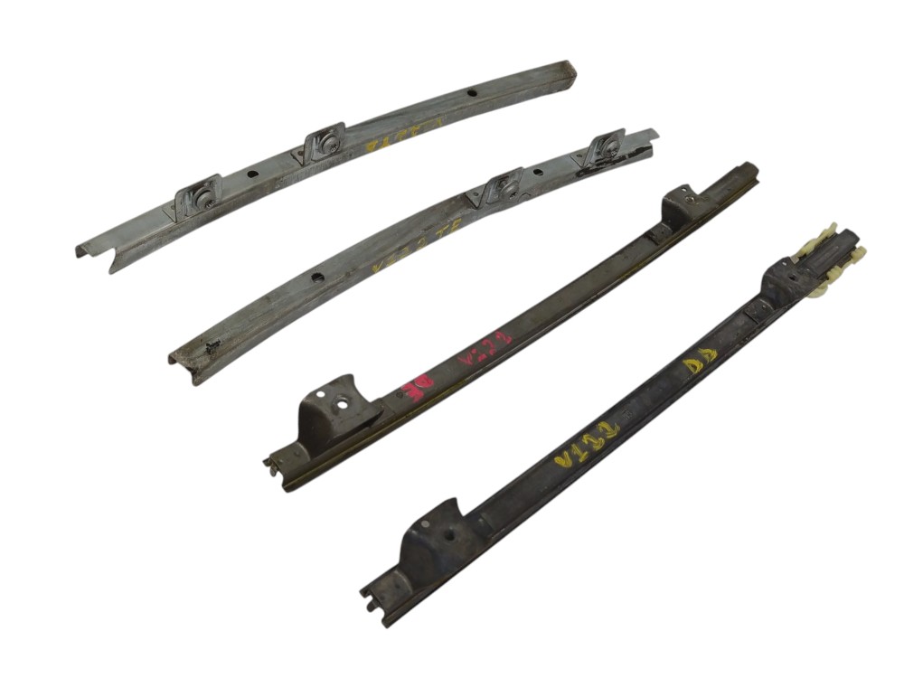 Kit Canaleta Guia Dos Vidros Gm Corsa Montana 2002 V122 4