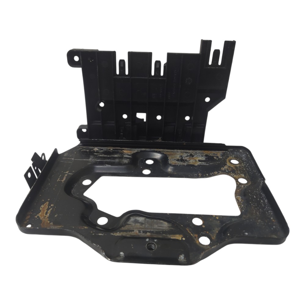 Suporte Caixa Bateria Gm Vectra Milenium 2001 V138