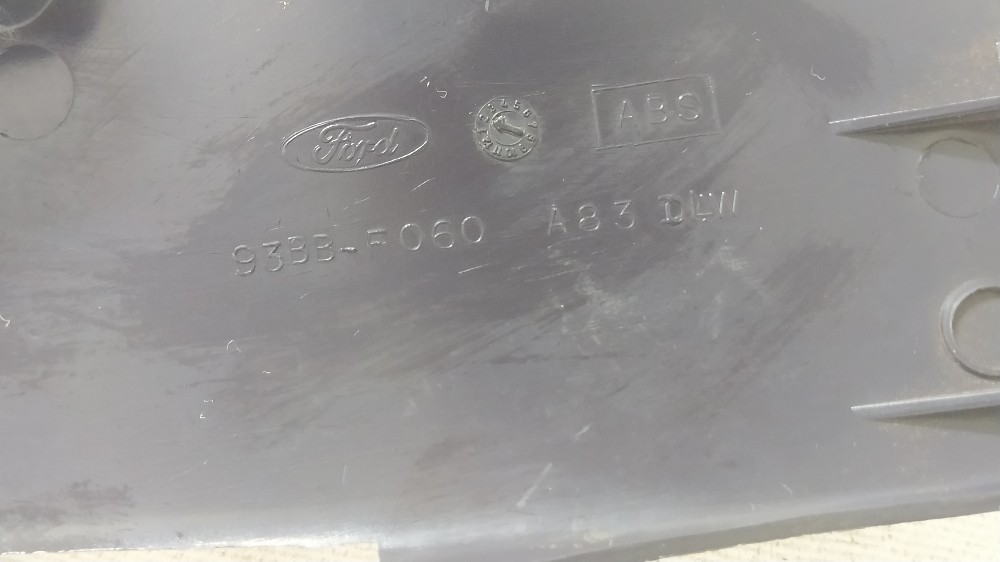 Moldura Console Esquerdo Ford Mondeo 2.0 Clx 1997 V98 7