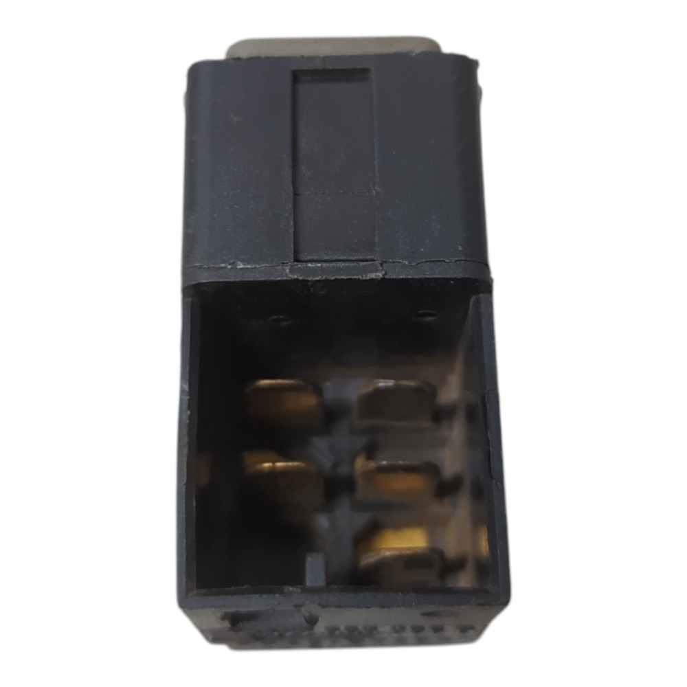 Botão Vidro Elétrico Traseiro Vw Gol G3 2001 V133 6