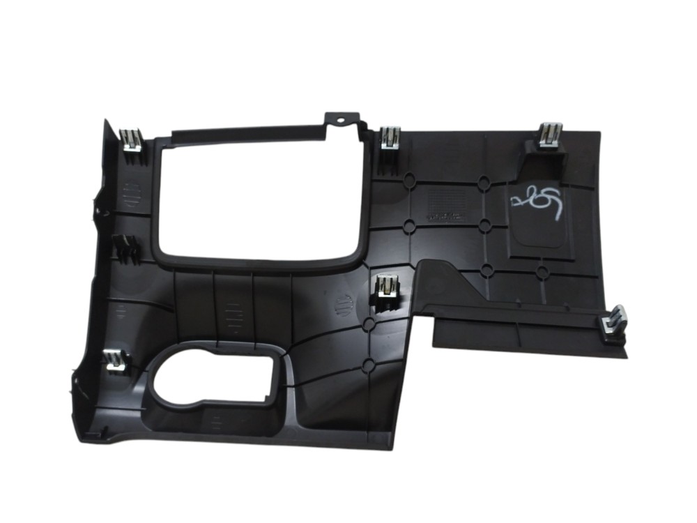 Acabamento Inferior Do Painel Chevrolet Onix 1.0 2015 V109 5