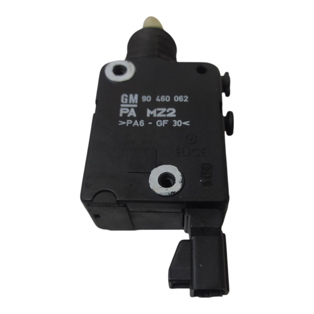 Trava Porta Malas Chevrolet Vectra Milenium 2001 V138 4