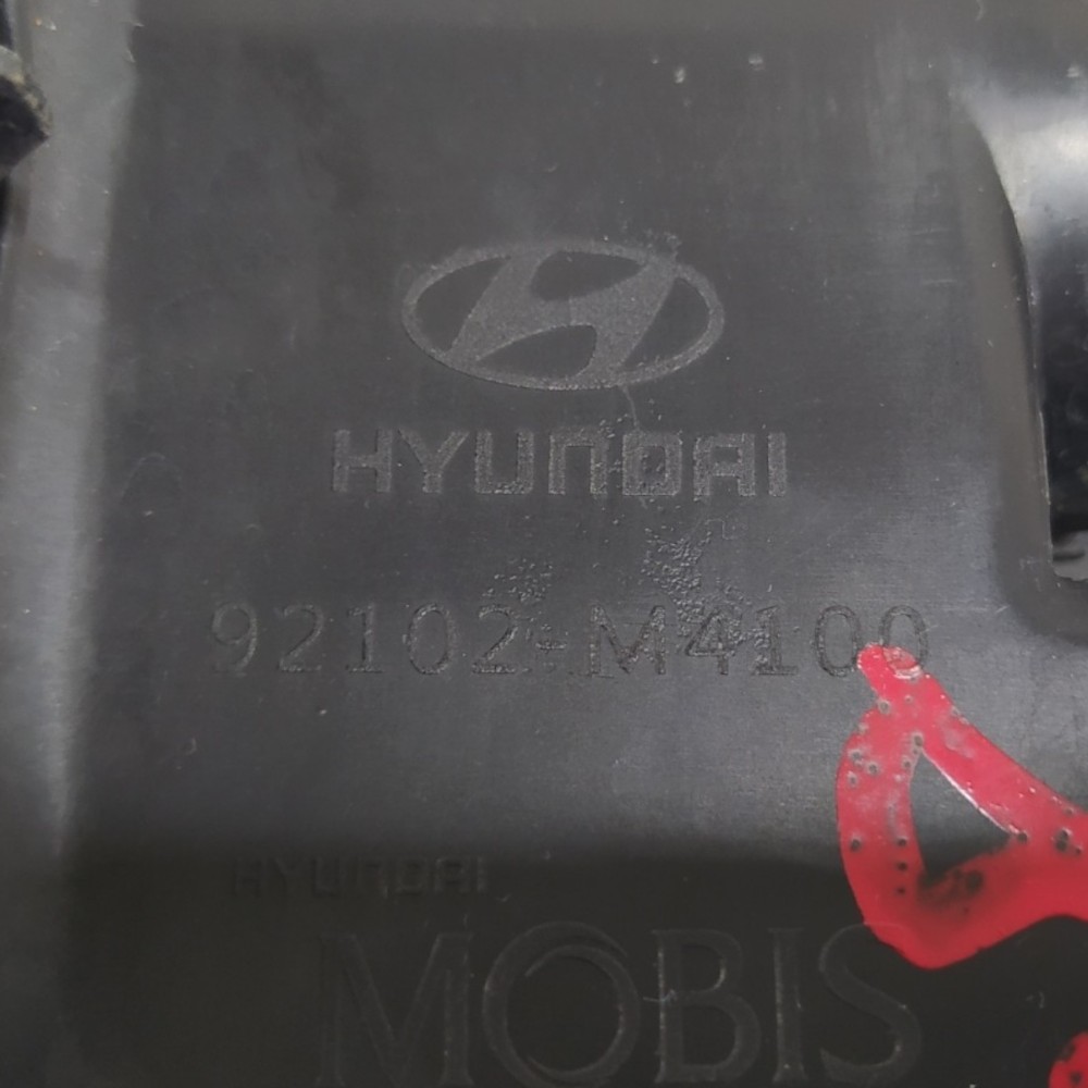 Farol Direito Hyundai Creta 2017 Á 2021  V180 10