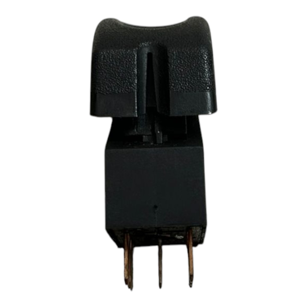 Botão Interruptor Pisca Alerta Chevrolet Corsa 1999 V173 2