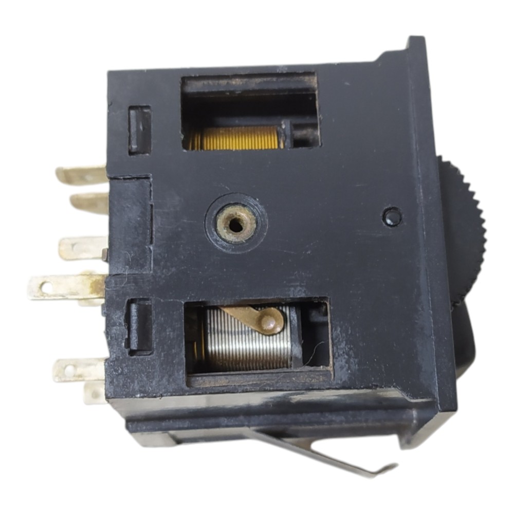 Comando Botão Luz Farol Regulavel Vw Gol Quadrado 1996 V142 4
