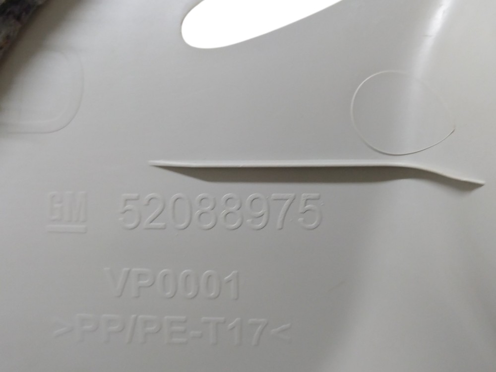 Suporte Do Bagagito Direito Chevrolet Onix 2015 V109 6