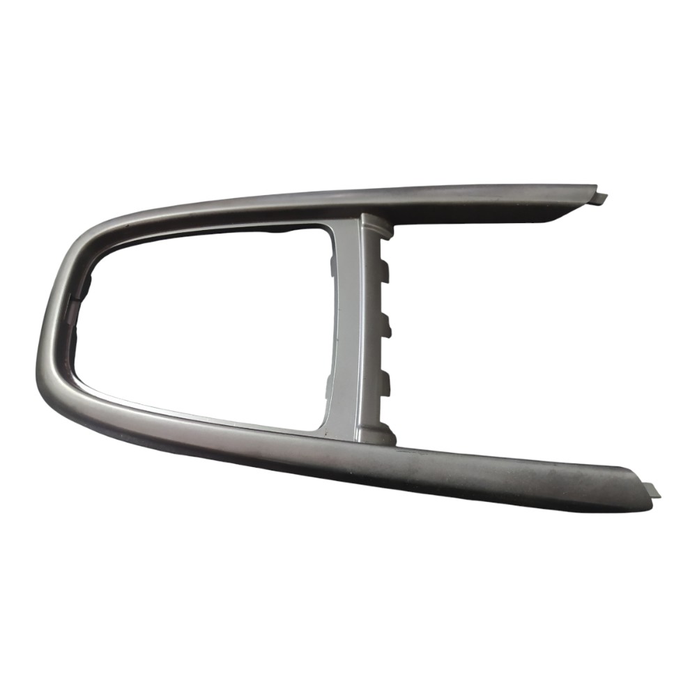 Moldura Console Central Alavanca Chevrolet Onix 2014 V140