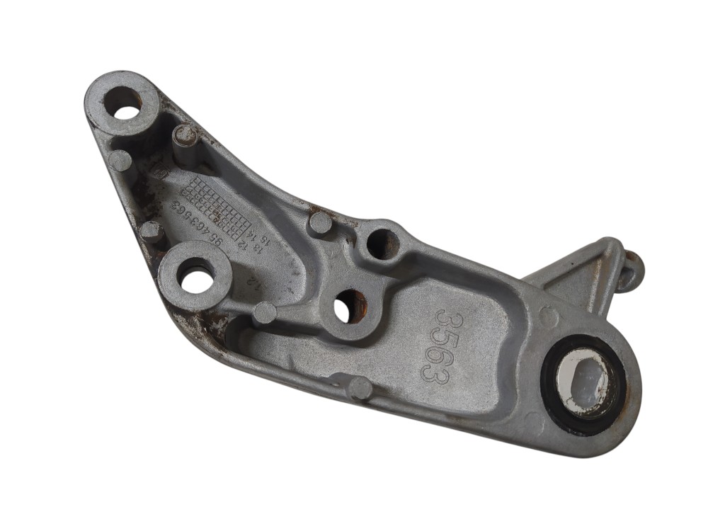 Suporte Coxim Cambio Chevrolet Onix 2014 1.4 V140 3