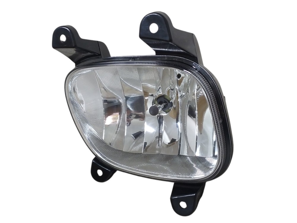 Farol De Neblina Lado Direito Kia Bongo 2004 A 2011 4