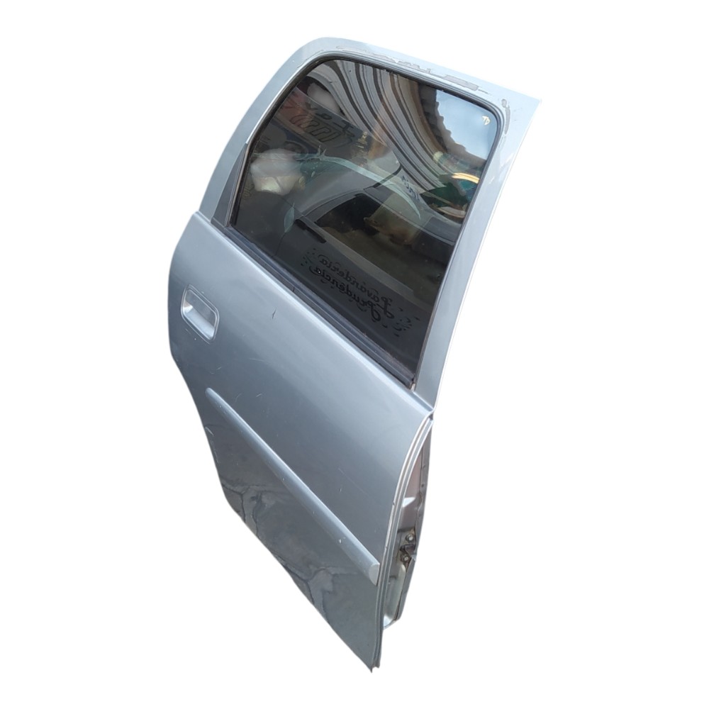 Porta Traseira Direita Gm Corsa Super 1998 V146 Traseira Direita 3