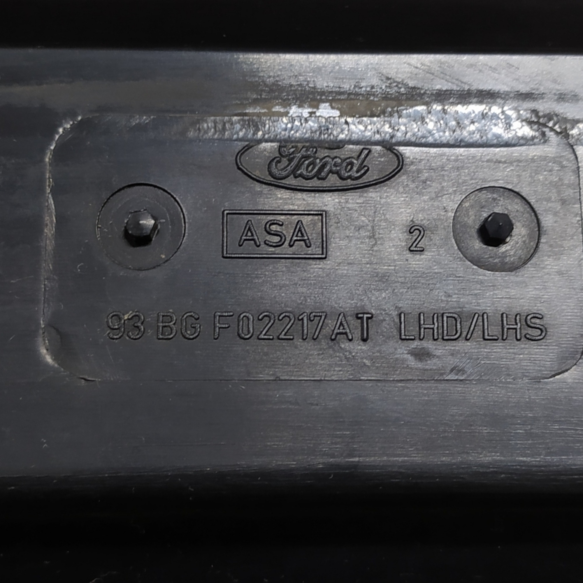 Grade Churrasqueira Lado Esquerdo Ford Mondeo 1997 V98 7