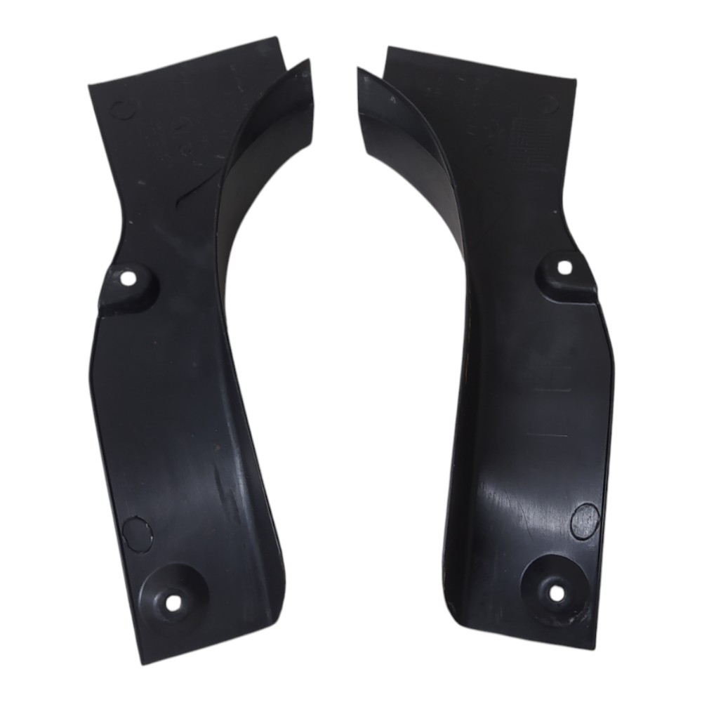 Par Acabamento Porta Malas Ford Focus 1.8 2001 V155