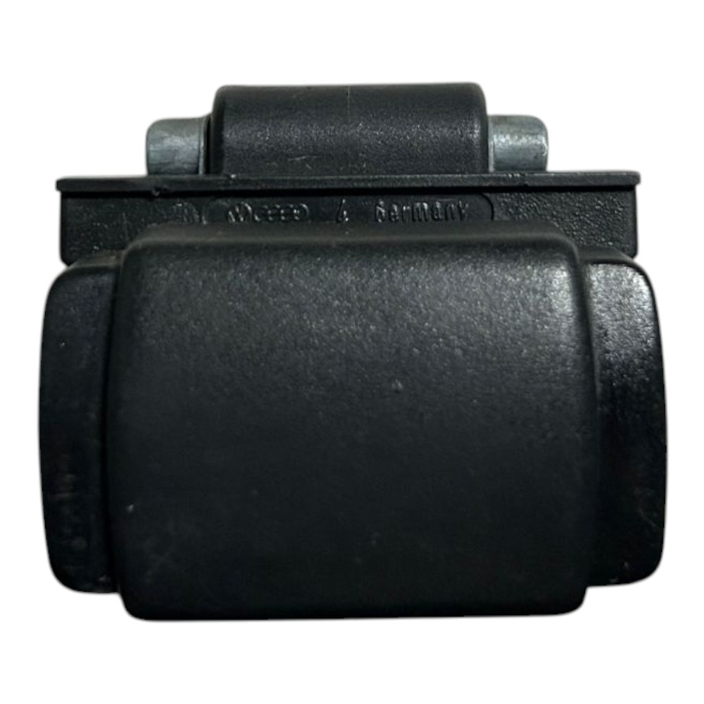 Trava Porta Luvas Vw Polo Classic 1998 V141