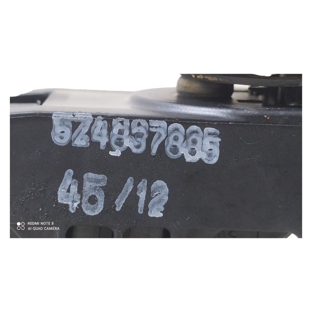 Macaneta Externa Traseira Esquerda Vw Fox 1.0 2013 V157 Traseira 6