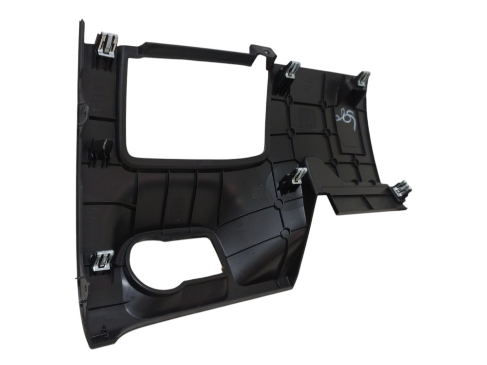 Acabamento Inferior Do Painel Chevrolet Onix 1.0 2015 V109 6