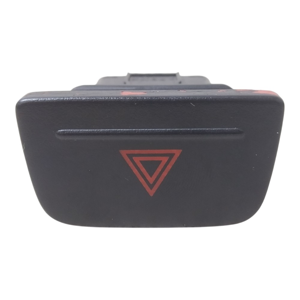 Botão Pisca Alerta Vw Saveiro G5 1.6 2012 V156