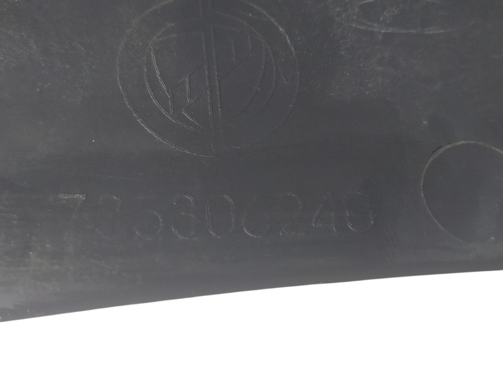 Moldura Superior Coluna Direção Fiat Stilo 2011 V136 10