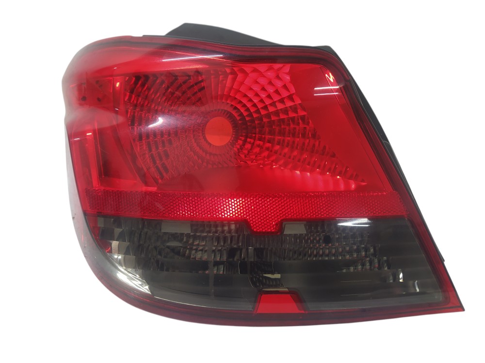 Lanterna Traseira Esquerda Chevrolet Onix 2014 V140 Esquerdo/motorista