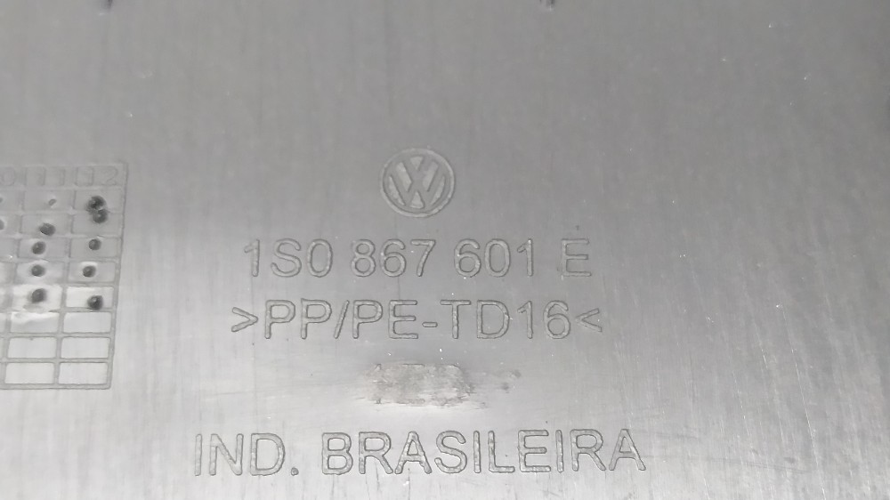 Acabamento Interno Porta Malas Vw Up Tsi 2019 V144 10